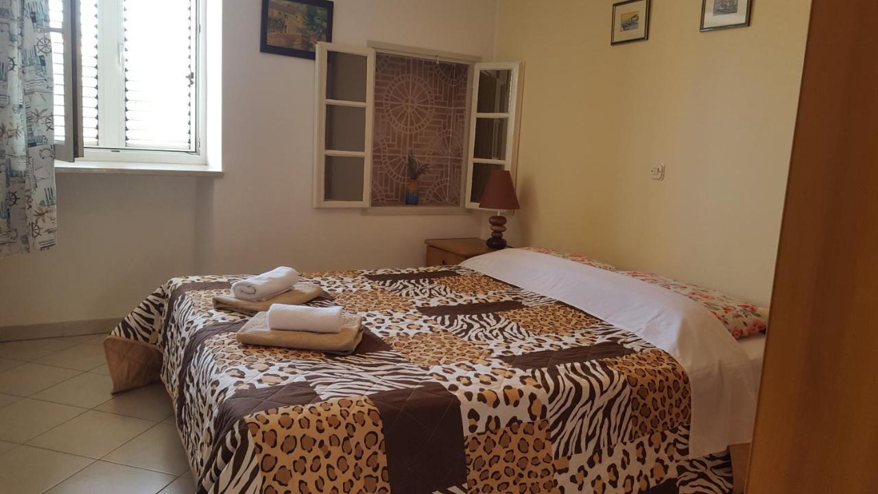 Apartment Matej Пула Екстер'єр фото